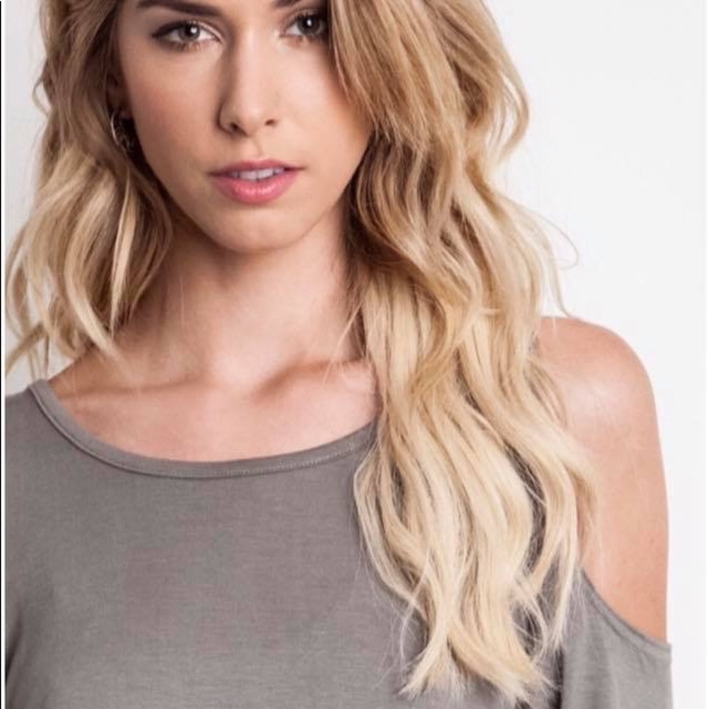 NWT- Off shoulder Top